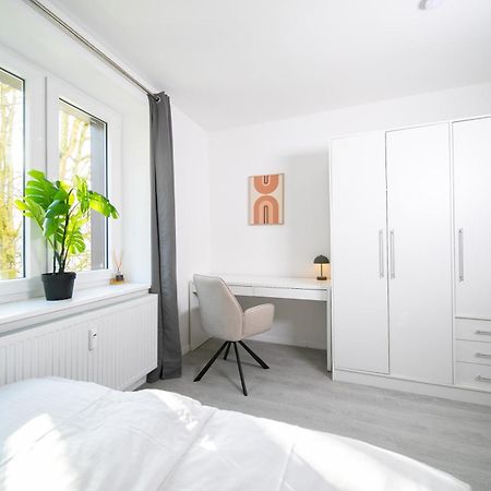 Favorite Stays - Suite And More - 10 Min Zur Messe Дюселдорф Екстериор снимка